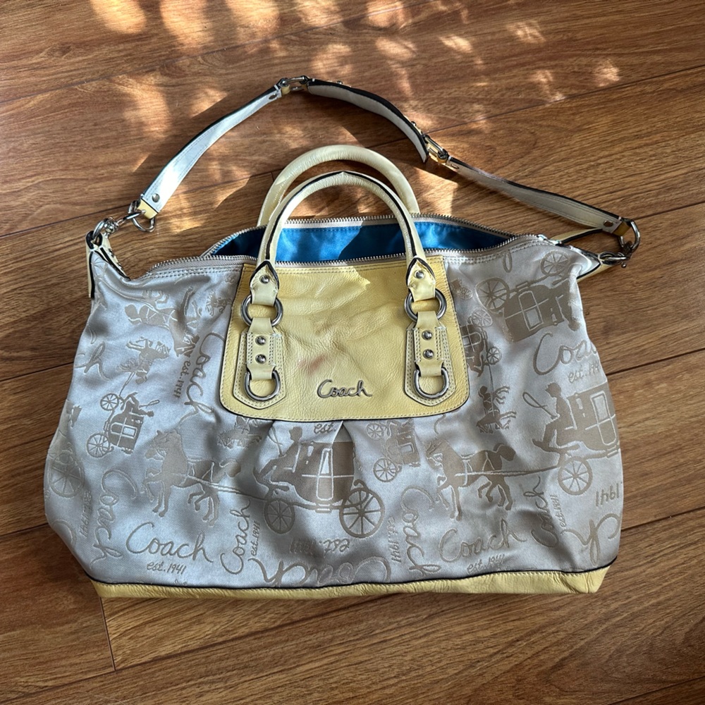 Coach handbag purse authentic